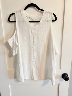 White Cold-Shoulder Button Front Women's Top